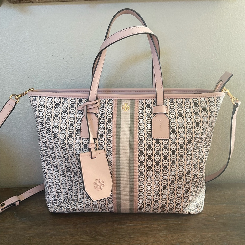 Tory Burch Pink Gemini Link Tote with crossbody strap